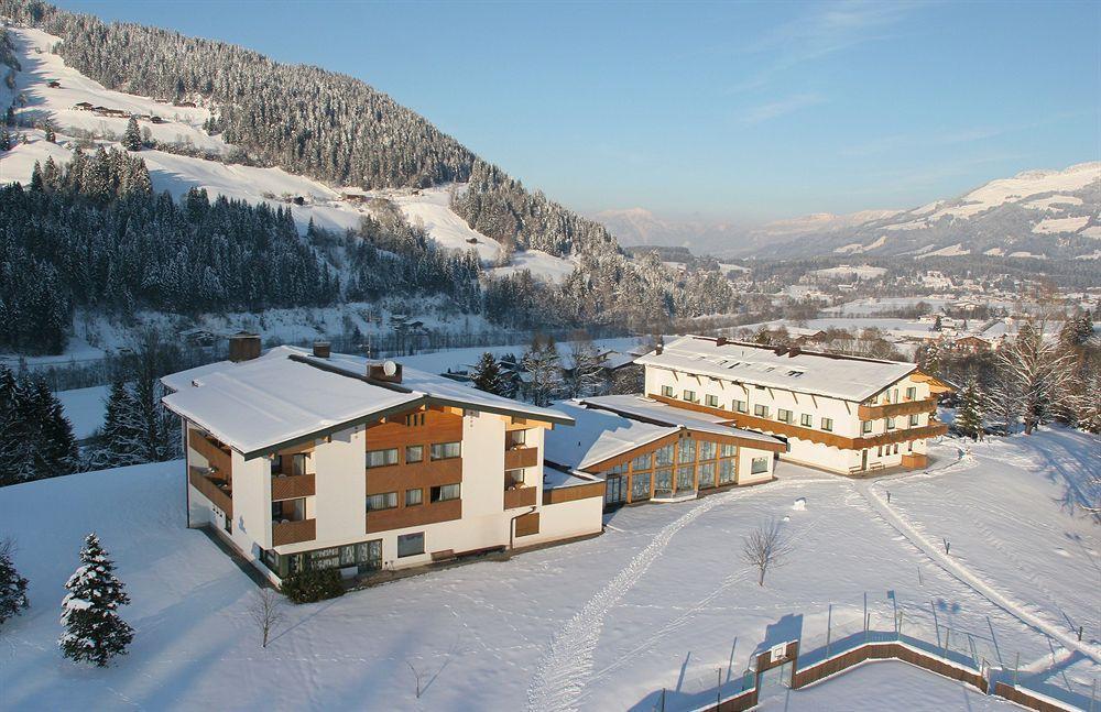 Hôtel Alpenhof à Kirchberg en Tyrol Extérieur photo