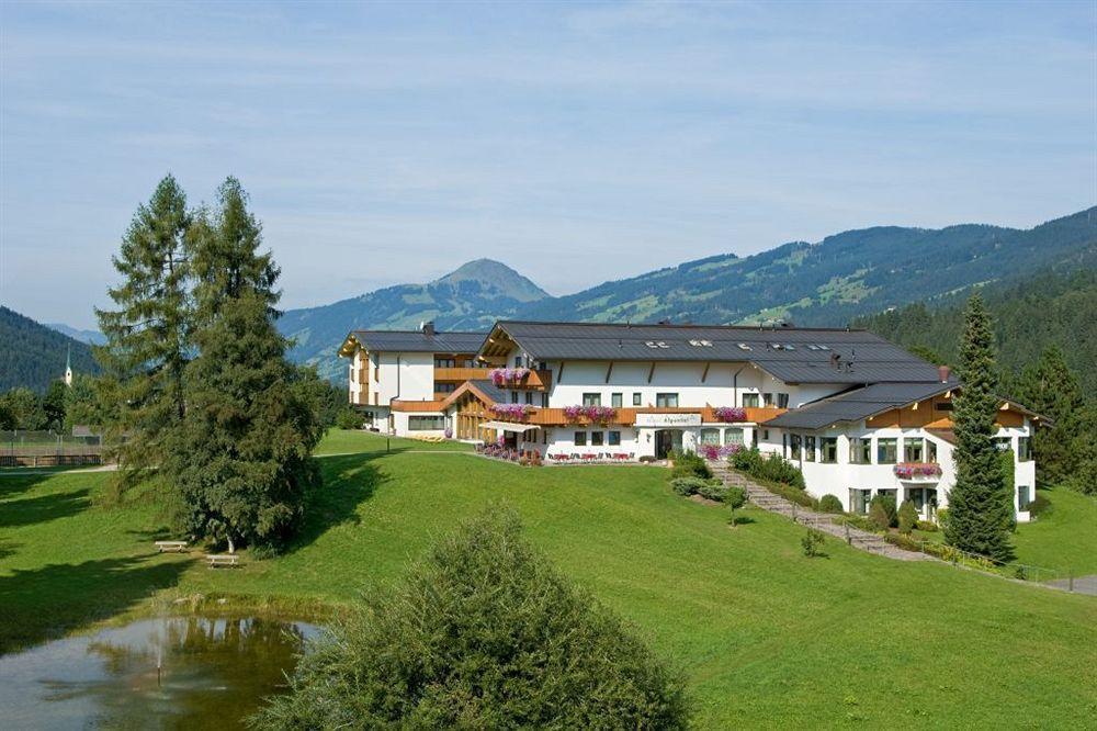 Hôtel Alpenhof à Kirchberg en Tyrol Extérieur photo